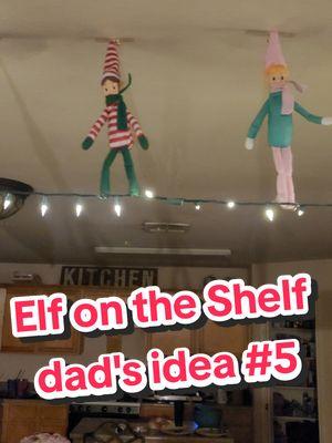 #elfontheshelf #eots #elves #christmas #christmaselves #snoopdogg #snooponthestoop #christmas2024 #elfontheshelfideas #elfontheshelf2024 #snooponthestoopideas #snooponthestoop2024 #christmastradition 