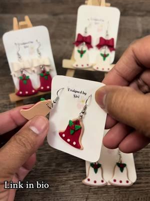 Showing off Christmas bell Earrings  #bellesrrings #christmasearrings #redearrings #festiveearrings #polymerclayearrings 