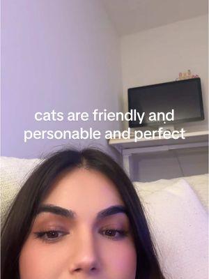 Correction: cats love SOME people but they do and will choose favorites #cats #catsoftiktok #catsvsdogs #catlover #crazycatlady #friendlycat 