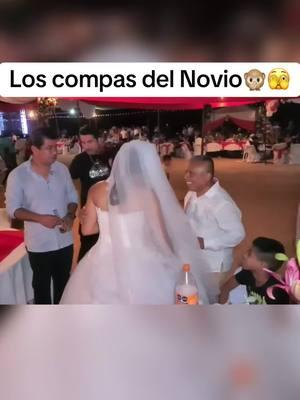 Esta alta la Novia 🫣 #boda #mexico🇲🇽 #guerreromexico #suegra #señora #señor #muchacha #padrinos #fiestamexicana #fiesta #papas #cdmx #tepito #tianguis #joven #mayor #muchacha 