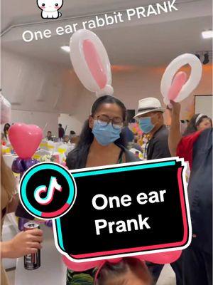 Another one ear headband prank!  #prank #balloonprank #balloontwistershawaii #balloontwistersoftiktok #balloontwisting #balloonart #balloonartist #balloonman #balloonguy #balloonsculpture #balloons #balloonanimals #balloonarthawaii #partyideas #hawaiientertainment #fyp #fypシ #foryoupage 