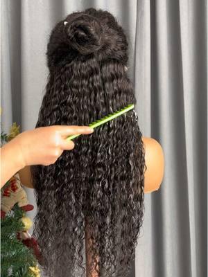 𝓜𝓮𝓻𝓻𝔂 𝓒𝓱𝓻𝓲𝓼𝓽𝓶𝓪𝓼🧑‍🎄 Deep curly wig, your Christmas limited🎄🥰🍬#fyp #humanhair #wigstyling #deepcurly #hairstyle #wigtok #blackgirlmagic #viraltiktok 