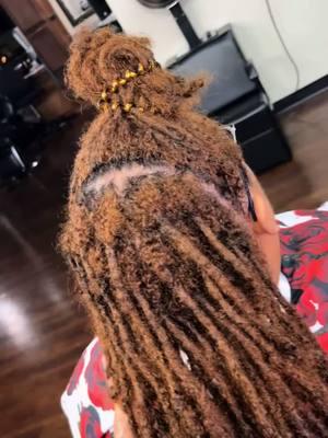 📍 Killeen, Tx ✨Updo Loc style✨ Full service  •Wash •Retwist • Add style ✨Detox and other loc services available ✨ Kids 5+ welcome as long as they can sit for the appointment 💕 📅 To book an appointment please use the link below! https://www.schedulicity.com/scheduling/SDBA6J  #SupaPinkPassionLocs #Locs #KilleenStylist #BlackGirlMagic #LocStyle #loctician #loclife #locstylesfor #LocLove #KilleenLocs  #SupaPinkLocs