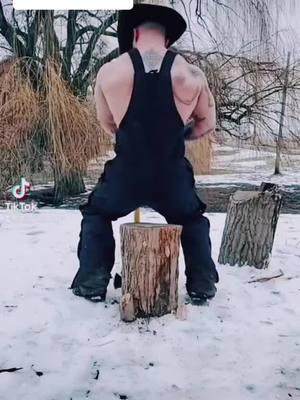 #repost #funnyvideo #funnytiktok #funnystitch #stitch #thirsttrap #splittingwood #Outdoors #2021tiktok 