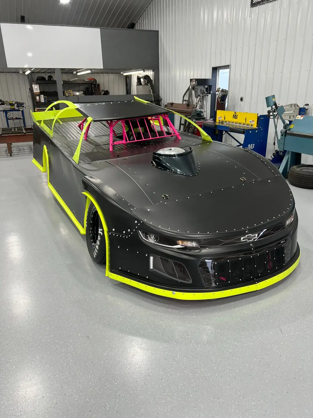 #fiftybuilt #stockcarracing #stockcar #chassis #car #racecarsoftiktok #closeracingsupply #carbuild #fabrication #racecarsoftiktok2024 #carsoftiktok #camarozl1 #zl1 #camaro 