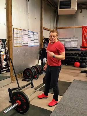 Hamstrings, glutes, calves, lower back workout with just a barbell! Great barbell workout! #barbellchallenge #barbellmedicine #barbell #hamstrings #glutes #glutesworkout