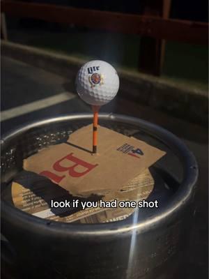 #beerdeliveryguy #liveaction #beforesunrise #golfstunts #golftrickshot #golfergonewild #par3 #ittakesballstogolf #forgolfpage 