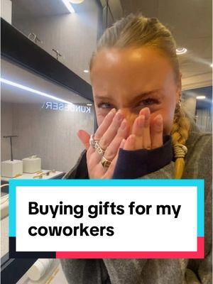 What would you get your coworkers for Christmas?😈 #coworkers #christmas #opera #operabrowser #foryoupage #browser #funny #bestgift 