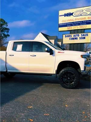 2019 Lifted Z71 low mileage Silverado #powersteps #z71 #liftedtrucks 47000 miles $45995 for details on the website ready for Christmas @liftedtrucks @LIFTED TRUCKS USA - LTUSA @@liftedtrucks 298 process free vadlr does not include applicable taxes, and tags