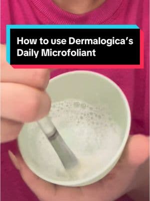 Quick how-to with @dermalogica ‘s Daily Microfoliant #dermalogica #dailymicrofoliant #dermalogicadailymicrofoliant #dermalogicaskincare #TikTokShop #shop #exfoliator #exfoliant #foam #texture #product #esthetician #enzymes #papain #salicylicacid #riceenzymes 