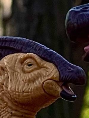 Parasaurolophus Victory #mattel #jurassicworld #jurassicpark #toy #toys #toyphotography #toyphotographer #dinosaur #dinosaurs #actionfigure  #actionfigures #actionfigurephotography #fanart #fantasy #hammondcollection 