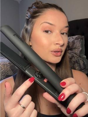 Putting the @langehair straightener to the test for straightener curls today #hair #hairtok #hairstyles #brunette #firstimpression #hairtutorial #straightenercurls #flatironcurls #easyhairstyles 