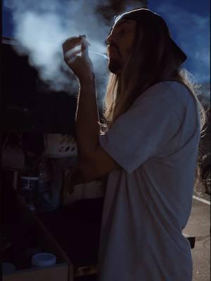 We get it done like were golden.  #golden #shine #nolight #partyfoul #but #wegetitdone #truck #improvise #longhair #dontcare #menwithlonghair #k #ic #prettyboy #smoke #fyp #bikerdaddy #bike #harley #blow 