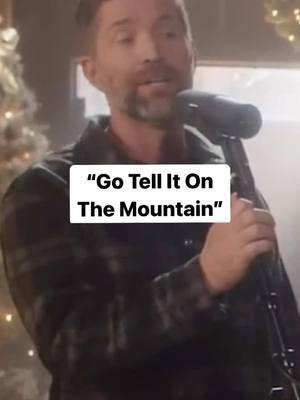 ’Tis the season! What's your favorite classic Christmas song? Let me know in the comments 🎶 #joshturner #kingsizemanger #christmasmusic #countrychristmas #gotellitonthemountain