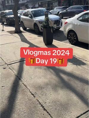 Vlogmas 2024 Day 19: shopping and a filming session featuring @Daniel Calderon 😂🫣😬#theatrekid #broadway #actingcoach #collegeauditions #actor #musicaltheatre #auditioncoach #theatre #prescreens #