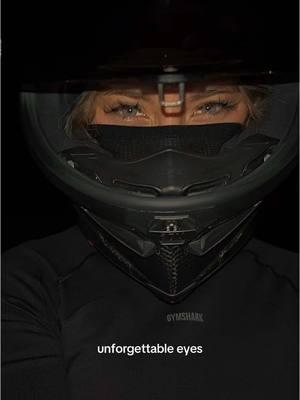 the eyes never lie #fyp #trending #unforgettable #exoticeyes #agvhelmet #agvpistagprr #motorcycle 