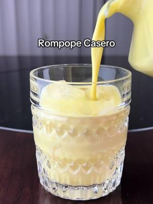 Rompope Casero #edenmuñoz #teperdonaria #rompope #ponche #navidad #añonuevo #ron #bacardi #bartender #recetas #fanyentucocina 