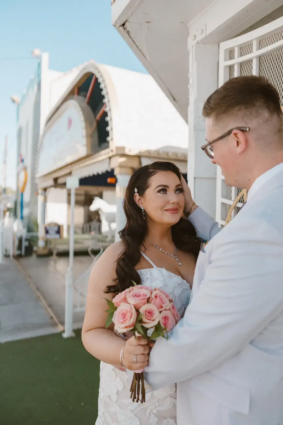 Replying to @COURTNEY | social media 🚀✨  Zoe + Lewis were DREAM vegas elopement clients!! We had way to much fun & @DOWNTOWN TATTOO killed it!! #lasvegaswedding #lasvegaselopement 