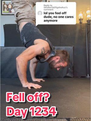 Replying to @tiktoker5601gshwhus #gogetsomexp #strength #movement #mobility #grip #forearm #forearms #wristpain #hands #shoulders #challenge #crawling #training #yoga #handstand #all4s #allfours 