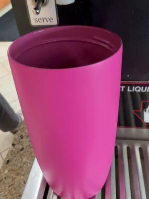 Simple modern is the best. I love this coffee mug! ##talkinwithtay##tiktokshopholidaydeals##tiktokshopholidayhaul##simplemodern##coffeemug##coffeetiktok##360degree