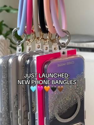 NEW Phone Bangles just dropped & in all the cutest colors  #bangles #phonewristlet #phonecharm #handsfree #phonebangles #banglebracelets #phoneaccessories 