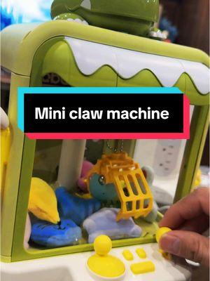 Mini claw machine! #clawmachine #toyclawmachine #miniclawmachine #christmas #christmasgift #babytoys #kidstoys #grabbermachine 