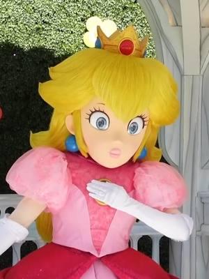 Peach Loved My Impressions #impressions #universal #universalstudios #nintendo #mario #princesspeach #luigi