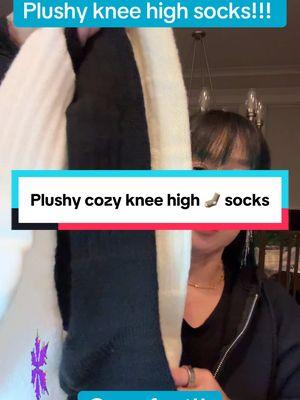 #fuzzysocks #winterfit #musthaves #holidayhaul #stockingstuffers #holidaygiftideas #winterprep #coldweathertips 