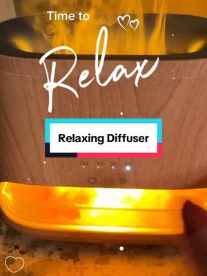 Winding down. Enjoy the time with your family🎄 #christmasseason #diffuser #relax #enjoytheseason #CozyVibes #HomeDecorInspo #TikTokMadeMeBuyIt #dreamydecor #tiktokshopholidayhaul #spotlightfinds #freshforwinter #mademyyear #newyearnewaura 