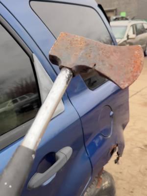 I think I temporarily lost mind today. Axe Throwing at a Ford Escape #fordescape #rustykicks #axethrower #junkyard #autorecycling #autopartscity 