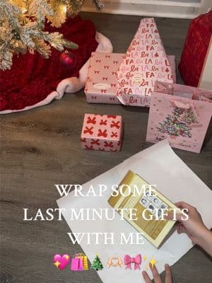 almost christmas!!! 🥹✨🫶🏻🎄🎀🎁 #wrapwithme #wrapgiftswithme #wrappinghacks #wrappingpresents #wrappresents #giftgiving 