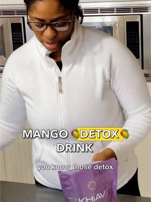 This detox drink actually tastes good! I was so surprised! Delicious mango detox drink that helps flush out toxins, reduce bloating, and give you a healthy glow. It's caffeine-free and currently on sale, so it's the perfect addition to your wellness routine. #DetoxDrinks #HealthyLiving #WeightLoss #SmoothTropical #GutHealth #NoJitters 