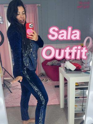 The perfect sala outfit for New Years eve 🙌🏽 Sparkly, comfy and chic 🥰 wearing XL  #tracksuit #velourtracksuit #chicme #chicmeofficial #fashion #curvytiktok #curvyfashion #comfywear #newyearseveoutfit #salaoutfit #fashionistafaves #tiktokshopcreatorpicks 