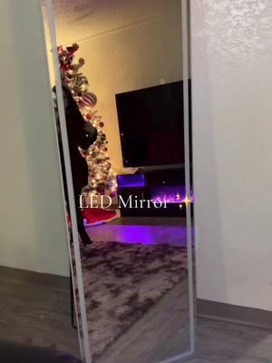 🪞✨😍 #ledmirror #holidayhaul #TikTokShop #foryou #viral 