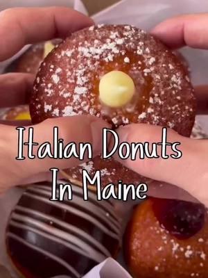 @enzobenzodonuts in #berwickmaine  #donuts #bombolini #italianfood #donut #pastry #dessert #dessertbae #eater #thrillist #hypefeast #portlandmaine #mainefood #yorkmaine #kitterymaine #doverNH #viralfood #foodreels #likesforlike 