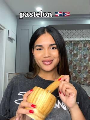 Pastelon de plátano maduro 🇩🇴🇵🇷 Recipe 👇🏽 I want to preface this by saying you don’t have to cook for your man if you don’t want. Relationships is all about teamwork and I know cooking is just not for everyone. You guys just need to find a system that works for both of you. But if you want to learn delicious recipe to cook for your partner, then here’s a recipe you should try!  Ingredients: - ground beef  - Sofrito  - Red bell pepper  - Green bell pepper - Onion  - Garlic  - Oregano  - Tomato sauce  - Salt  - Black pepper  - Paprika  - Cilantro  - Yellow plantain  - Butter  - Cream cheese  - Cheese (mozzarella & cheddar) Instructions: - Boil the yellow plantains with dime salt. In the meantime cook the ground beef with some salt, black pepper, paprika, peppers, onion, sofrito, garlic, oregano, and tomato sauce. Add some water to make it more saucy.  - To assemble, spray some oil into your baking pan, add a layer of plantains, some cheese, then the meat, top it off with some more plantain and a layer of cheese. Bake at 365 for 10-15 or until the cheese has a nice color.  [ how to make pastelon, pastelon recipe, pastelon de carne molida, Dominican recipe, puertorican recipe, easy holiday recipe ]  #pastelon #dominicanfood #dominicanrecipes #cookingwith #cookingwithkya #puertoricanfood #EasyRecipe