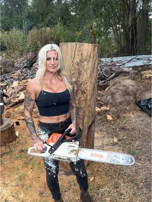 Carving a big mermaid on a half shell#artist #art #foryourpage #paint #fyp #foryou #cute #titok #chainsaw #woodart #statue #stihlchainsaw #stihl #woodwork #carving #texaschainsaw #artistsoftiktok #arttok #mermaid #mermaids #mermaidlife #artistsoftiktok #artmas 