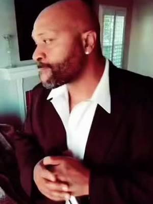 @Tone (CompTone) Jenkins #milestone #icareboutyou #duet #duetme #duetwithme #kcandjojo #after7 #randb #slowjams #solo #losangelesbikeset #blackharleydavidsonriders #cableguy #dressedup #suits #grownman #lovesongs 