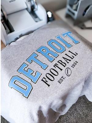 Last week was pretty rough for my Lions but were on to the next!🤞🏾💙🦁 #cricutmade #cricutshirt #heattransfervinyl #htvvinyl #detroitlions #lionsfootball #nfl