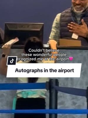 At the airport again! We walked by a car rental counter and they asked where are you playing piano today? Couldn’t believe that people recognized me in a random location. Such a strange feeling. Love performing! Can’t wait to get on stage! #touring #tourlife #concert #performer #talentedkids #talentedmusicians #recognition #recognized #autograph 