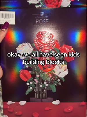 #buildingblocks #adulthobby #adultbuildingblocks #kidstoys #kidsgiftideas #creative #educationaltoy #learningtoys #christmas #rose #vase #fungift 