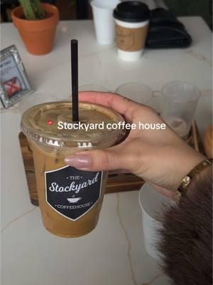 @stockyardcoffeehouse   #stockyardcoffeehouse #coffee #chicagotiktok #chicagocoffeeshops #latte #chicagofoodie 