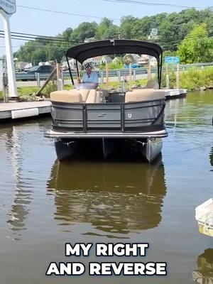 Tight-quarter docking #boat #viral #fyp #boattok #docking #lakehopatcong #bridgemarina