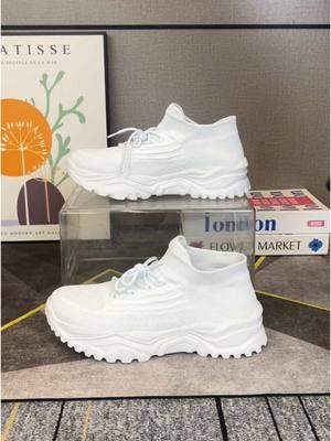 Comfortable sneakers 👟 #womensneakers #TikTokShopHolidayHaul #sneakers #blackfriday #christmas #tiktokshopblackfriday #tiktokshopcybermonday #spotlightfinds #TikTokShop #fashiontiktok #loveshoes#TikTokShopHolidayHaul  #spotlightfinds