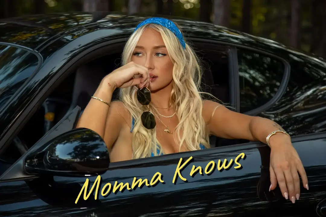 #MommaKnows video out now on my YouTube ❤️‍🔥 link in bio! 