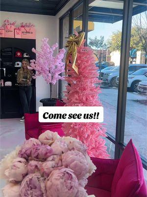 We’re open!!!! Come see us!!!@addi shaw @Hey Hottie Cosmetics #open #cosmetics 