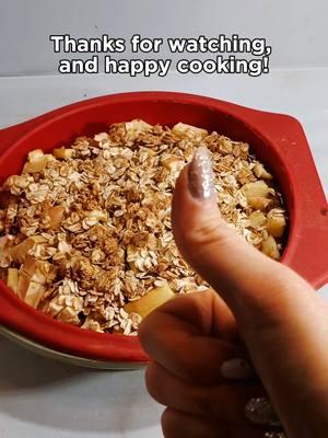 Apple Crisp Pie Recipe! you will be SHOCKED this has no sugar and is so easy to make!! AND you get to eat a 3rd of this pie for breakfast AND lose weight 💪🤤 that's a win win!!  Simple recipes, Simple ingredients, and Simply delicious, to get you simple lasting results.  See what you're really missing out on in the brand new Fit, Slim, and Healthy 4 week meal and workout planner 👇👇👇 WeightLossRecipesCookbook.com  no sugar, no flour, made easy . . . . . . . . . #planforsuccess #weightlossplanner #batchcooking #EasyRecipe #Recipe #cookbook #weightloss #nosugar #weightlosssuccess #noflour #cantloseweight #holidayrecipe #personaltrainer #workout 