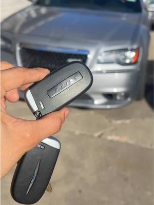 ONLY $20 IN THE TIKTOK SHOP This key fob is soooo clean 🧼 let em kno what you driving for less than the $100 oem key!! 👀  FOLLOW MY MAIN PAGE  🙏🏽‼️@richsrt888 #tiktokmoney #tiktokshopfinds #srt8 #chryslersrt #keyfob #tiktokmademebuyit #srt 