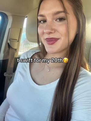 i dont feel 20 this is weird #goldenbirthday #20th #20thbirthday #tswifttok #taylorswift #birthday #fyp #foryouu #foryoupage 