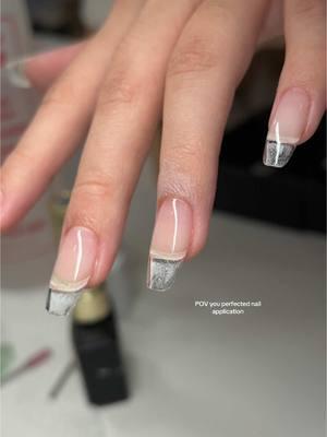 Best combo is no overflowing on the bottom and the cleanest prep MWAH 💋 #nailprep #nailtrend #nycnailtech #nailapplication #brooklynnails #nycnails 